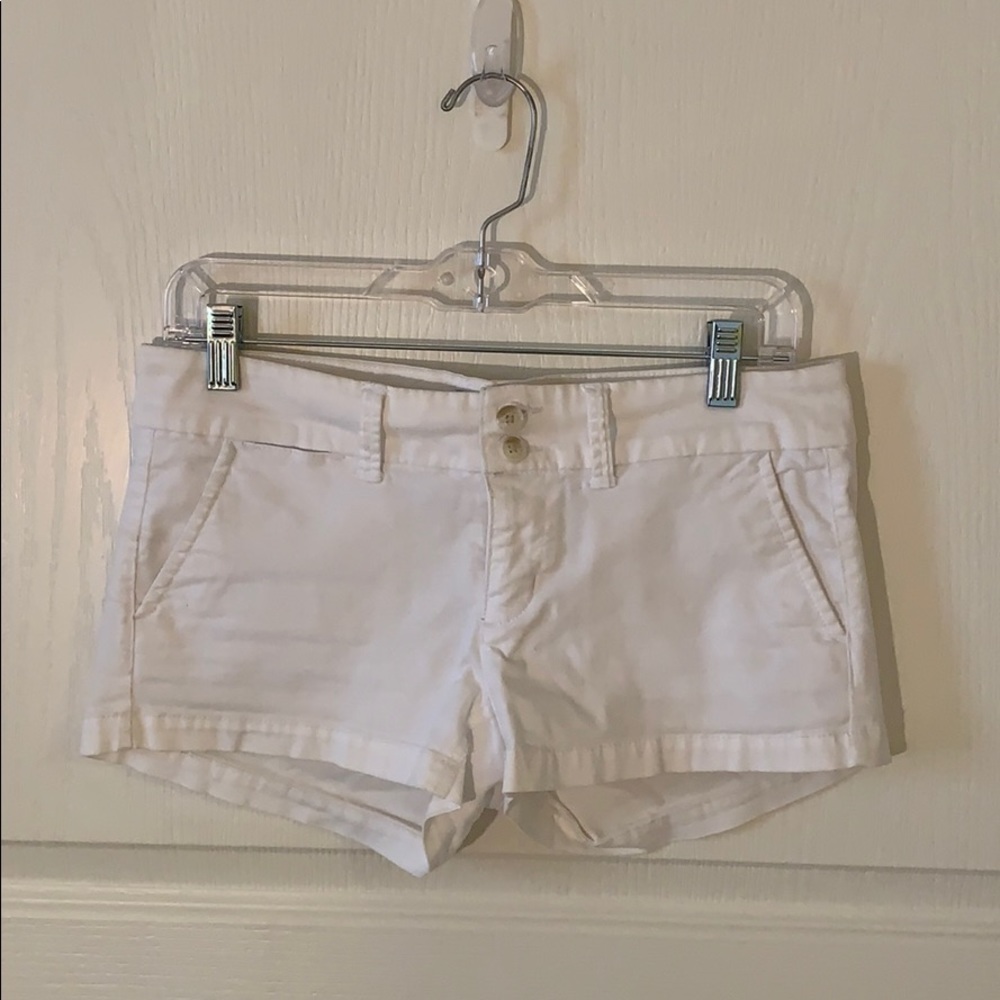 American eagle white shorts